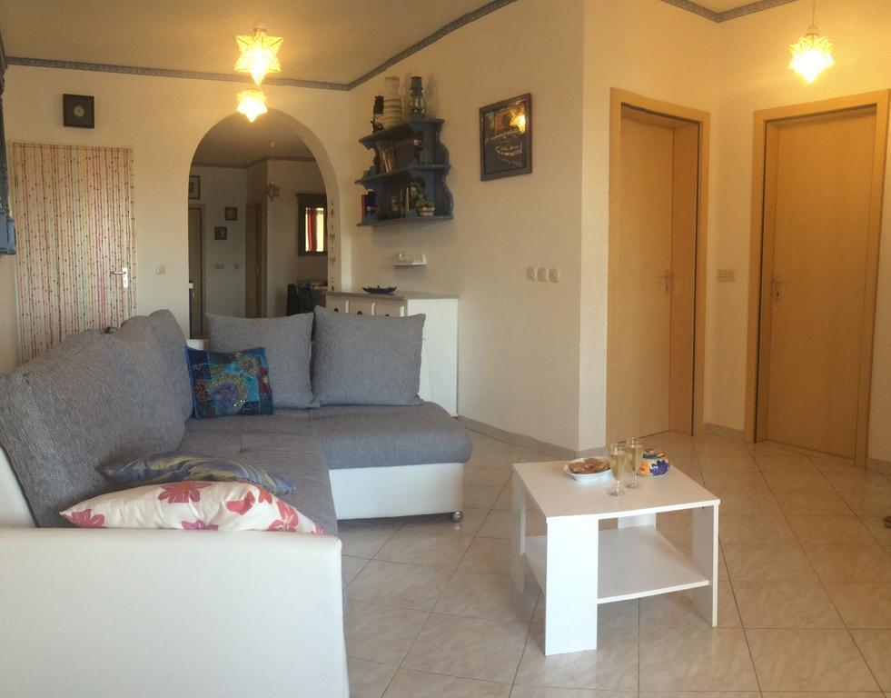 Beach Home Noemie Vir Luaran gambar